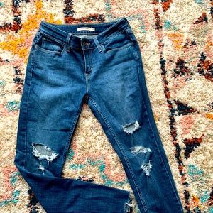 Levi’s 535 Super Skinny Jeans Size 28